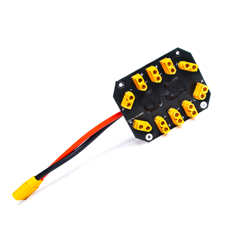 لوحة شحن متوازية من Flyroun XT - مراجعة Drone Battery Parallel Board وسعره